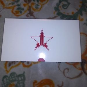 Jeffree Star Blood Sugar palette